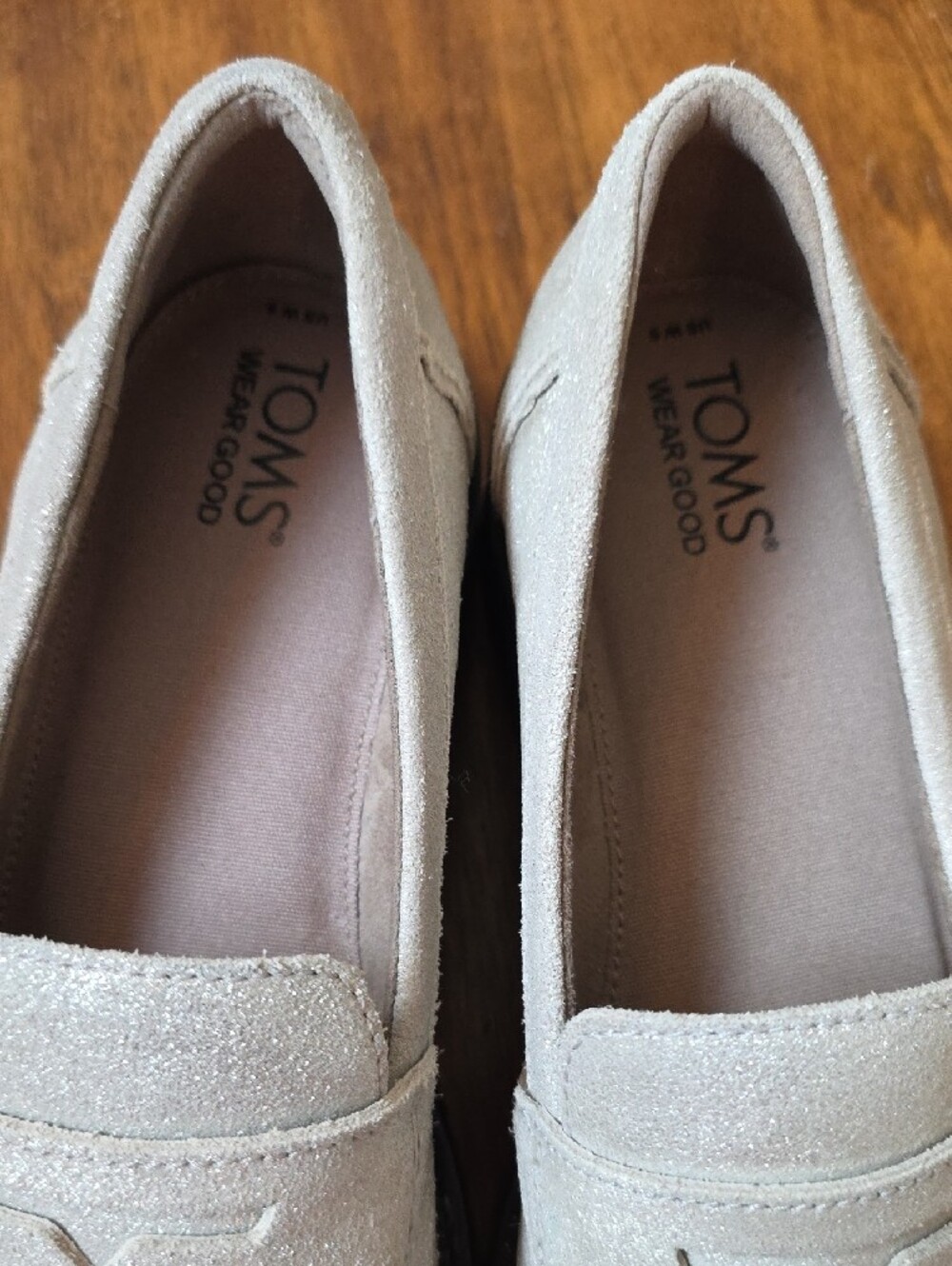 TOMS NWOT Women's Cara Shimmer Casual Preppy Penny Loafers Sz 9 - Picture 6 of 11